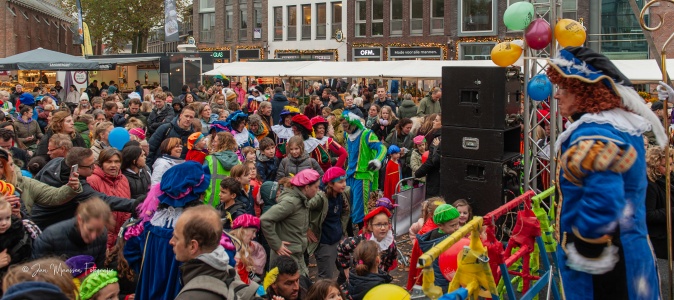 2024-11-16 Intocht Sint 336